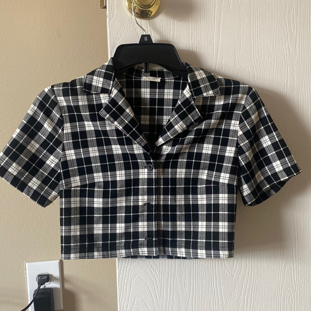 short sleeve cropped flannel